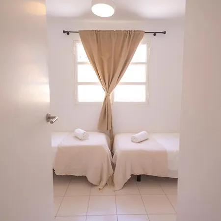 Arona Camison Apartmán