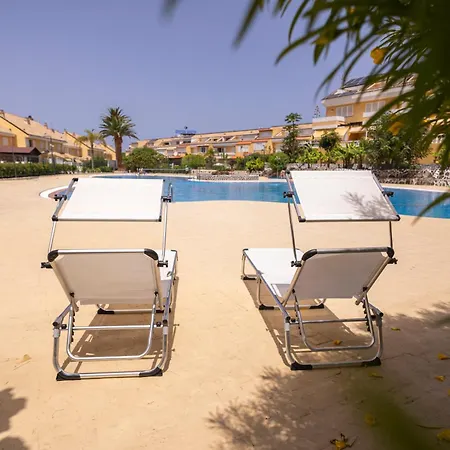 Arona Camison Apartmán
